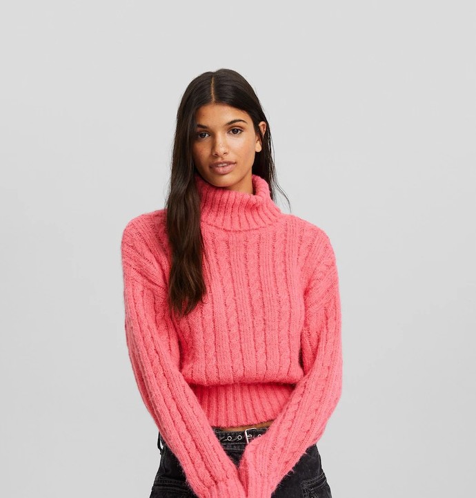 Which of these clothes/outfits do you like the most?