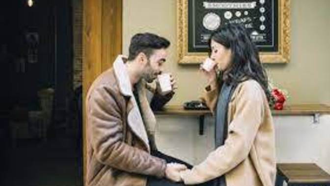 Who's the one that pays when you and your SO go out to eat?
