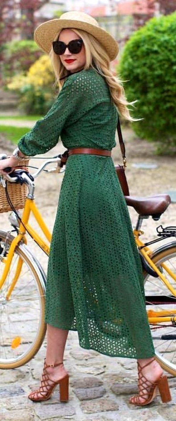How should women in their forties dress?
