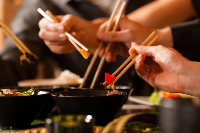 Can you use chopsticks?