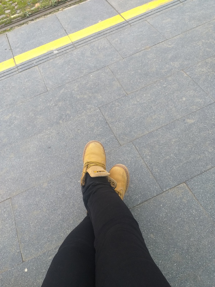 Do you like wearing boots?