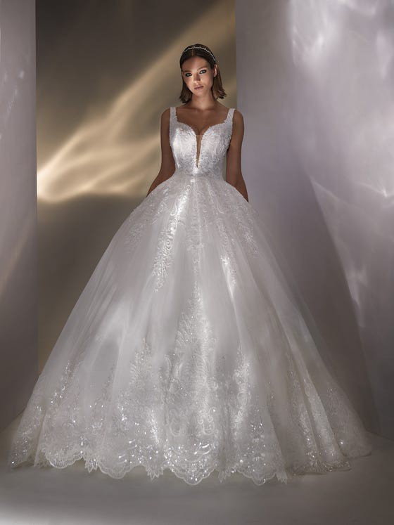 Girls, what style of wedding dress do you like?