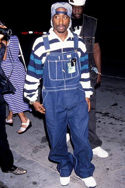 Do you prefer 90s fashion over the modern fashion that the young people wear now?