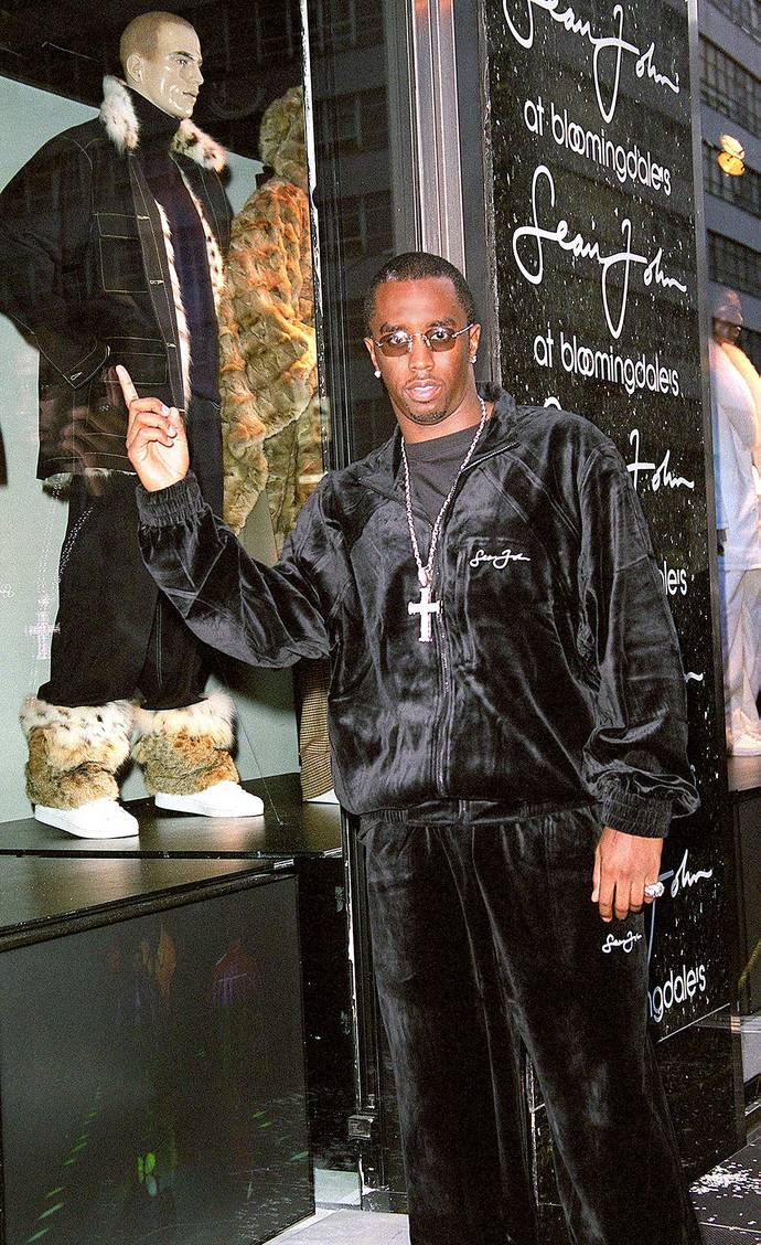 Do you prefer 90s fashion over the modern fashion that the young people wear now?