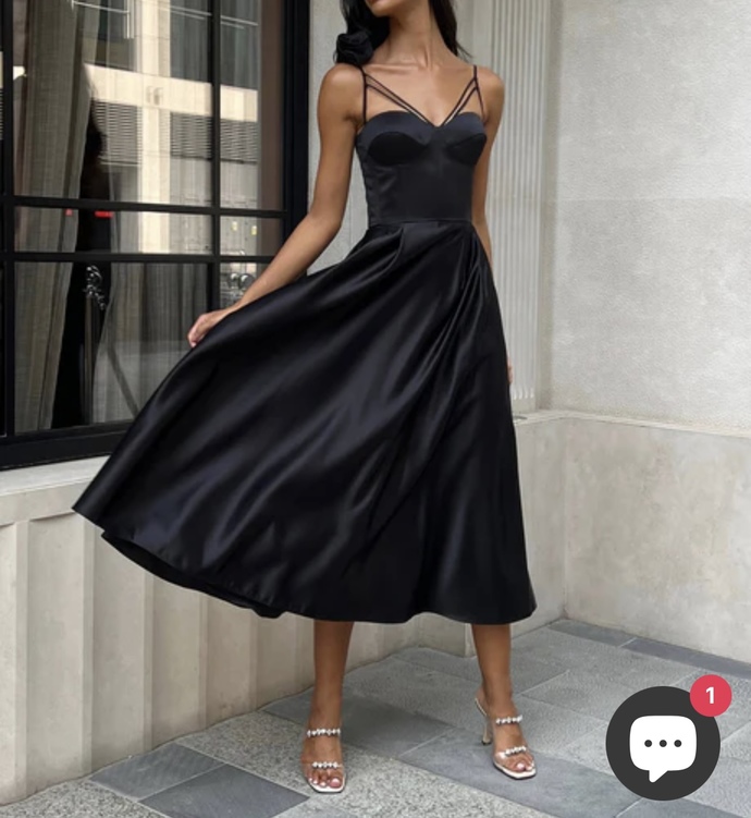 Which dress would you like your date to show up in ?