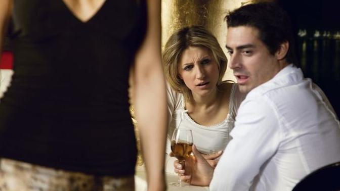 Are men superficial when it comes to choosing a partner based on looks?
