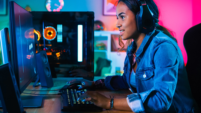 Would you date a gamer (as in multiple hours a day online)?