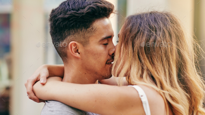 How many romantic partners have you been in love with?