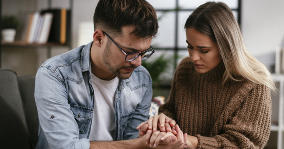 Too Trusting Is it wrong to be too trusting in a relationship? - GirlsAskGuys