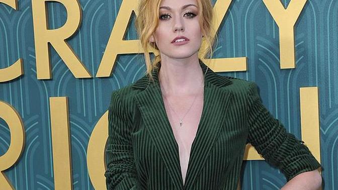 Girls, How can you wear a top open like this and not have a nip slip?