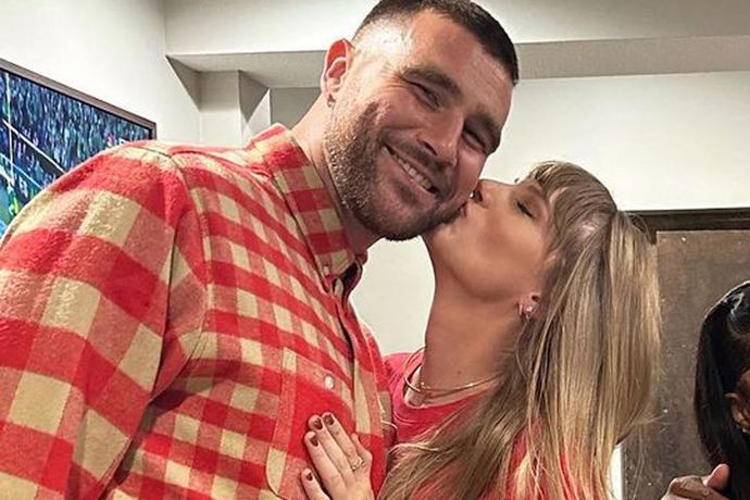 Would you consider Taylor Swift's dude good looking?