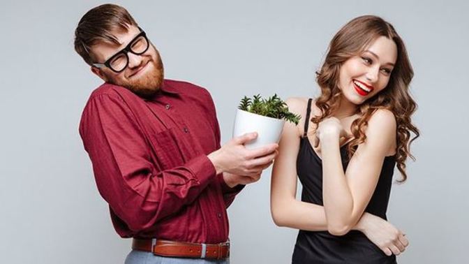 Do guys usually stutter and get shy around women they find above average and very pretty?