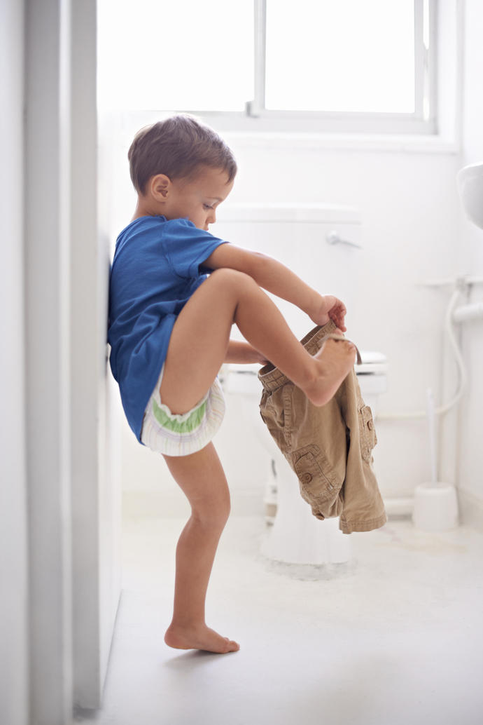 How common is it for non special needs 7 year olds to wear diapers during the day?