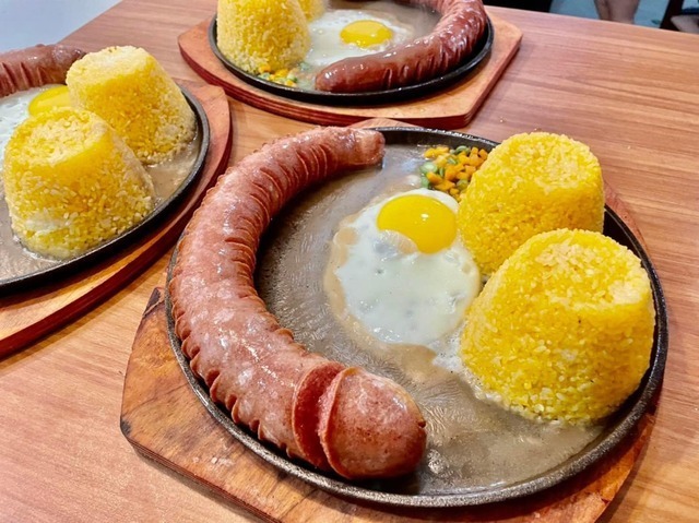 What is your all time favorite lunch menu?
