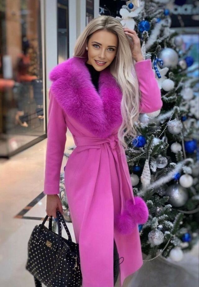 Which of these dresses do you like most for new years eve party?
