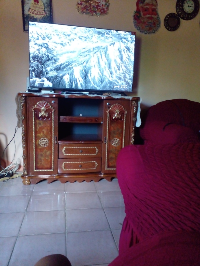 What can I use for my tv stand? GirlsAskGuys