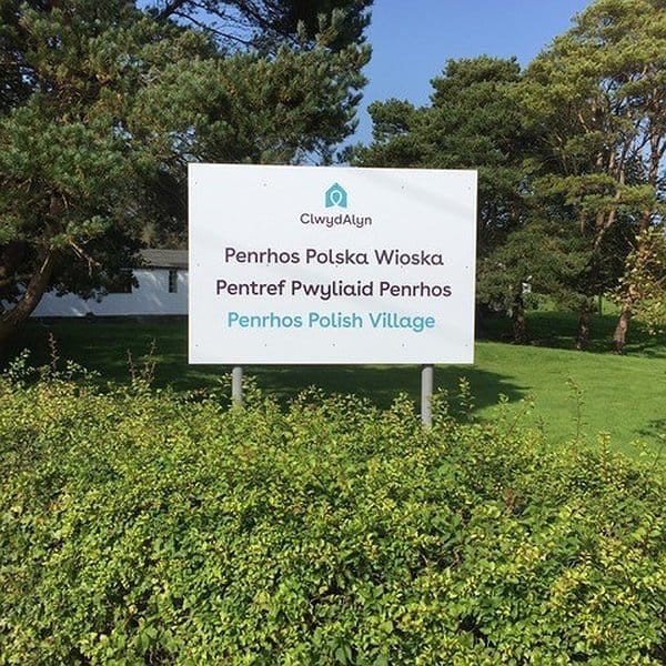 Is there a Polish community in your country?
