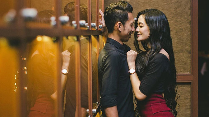 Is it okay to live in a secret relationship?