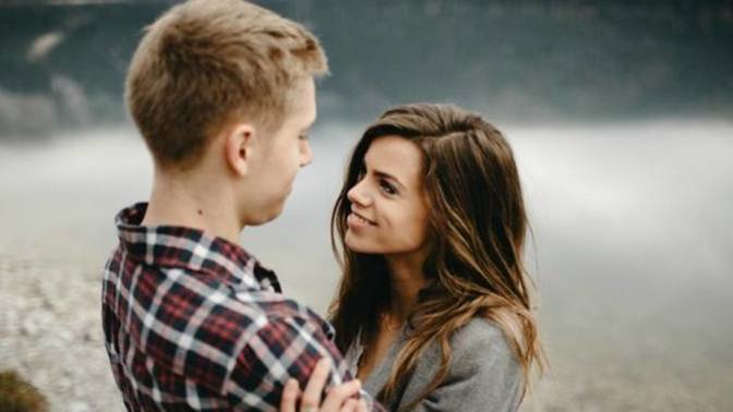 What are some realistic expectations to have entering in a relationship?