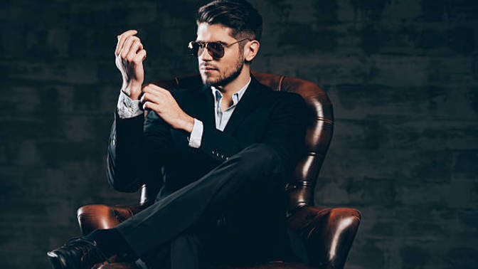 Girls, do you notice a guys fashion or outfit?