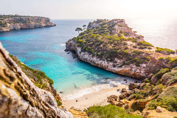 Pick TWO amazing vacation must haves?
