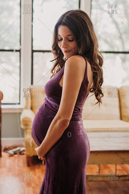 Was your sister overly protective and isolated when newly pregnant?
