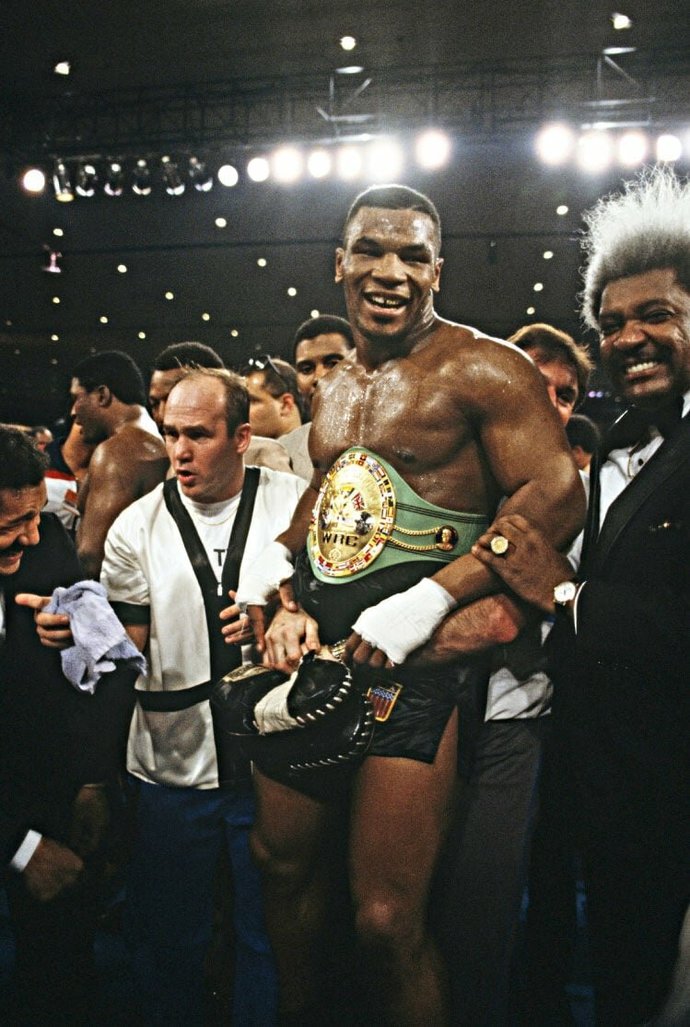 What were your thoughts when you saw young Mike Tyson won his first championship at age 20 in 1986 and won the belt a second time in 1996?