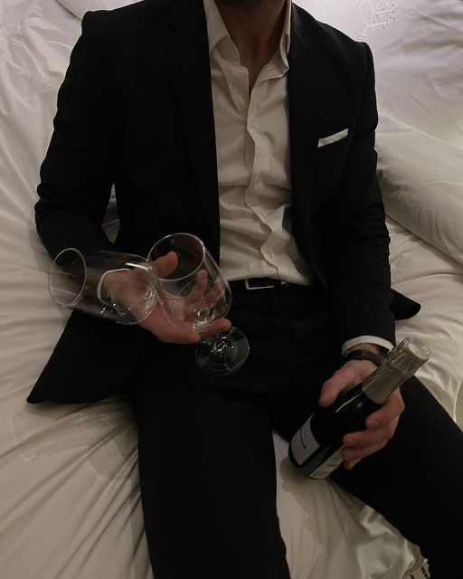 What fashion styles attract you to the opposite sex?