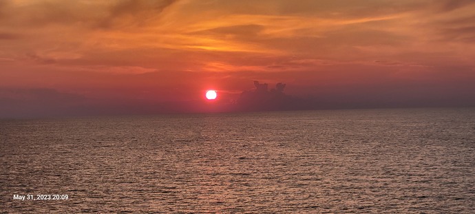 What was the last you saw, that was so beautiful, you had to take a pic of it?