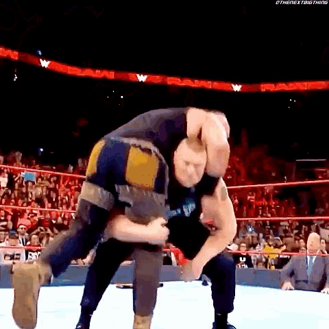 Did Brock Lesnar lift giants like Big Show, Mark Henry, Braun Strowman, and Omos for the F5 on his own effortlessly due to his natural strength?