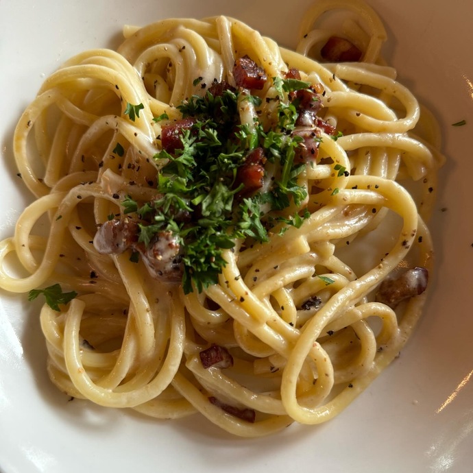 Is this a clear picture of pasta?