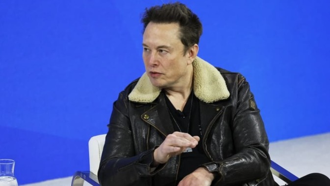 One of my best GAG buddies said that Elon is a right-wing racist. Is he?