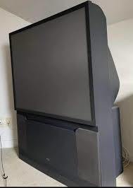 For older people who grew up in different eras such as the 1960s-1980s, would you rather prefer the old box TVs or flat screen TVs now to watch?