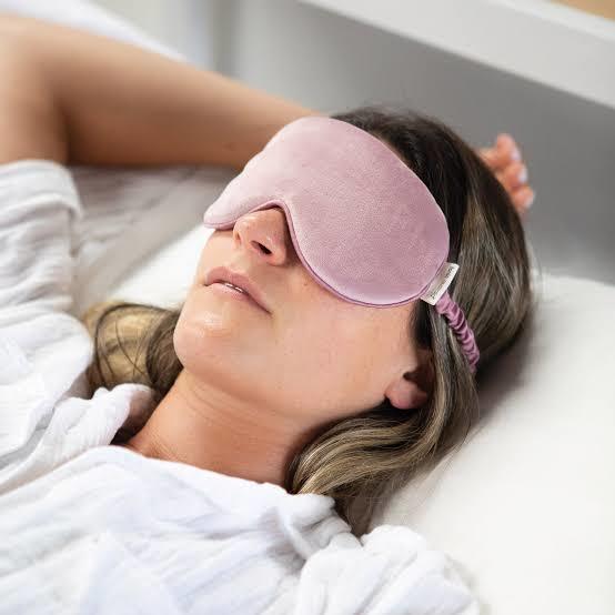 Have you ever tried sleeping masks before and do you feel they have helped you in anyway? If you have never tried would you like to try?