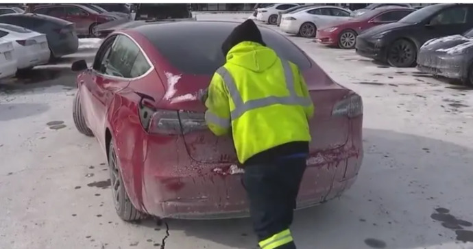 Guys, Dont you hate it when its so dang cold that your Tesla wont even take a charge?