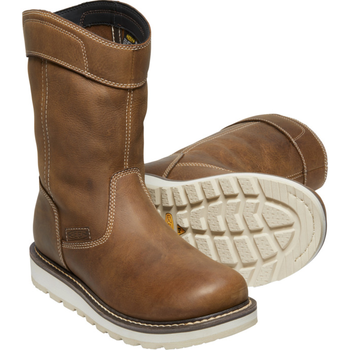 What brand shoe, you wearing right now?
