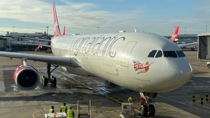 Would you report a problem with your plane? Would they believe you?