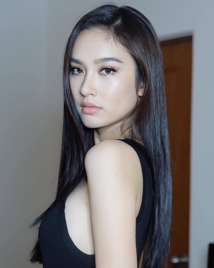 Which culture or race has the most attractive men/women?