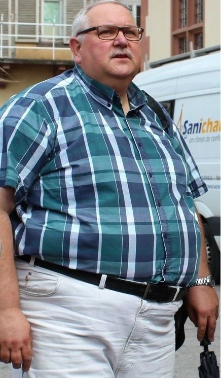 Why are most American older men overweight?