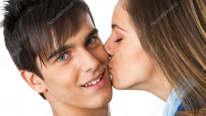 How do MEN react when they receive a kiss on the cheek followed by an indirect confession?