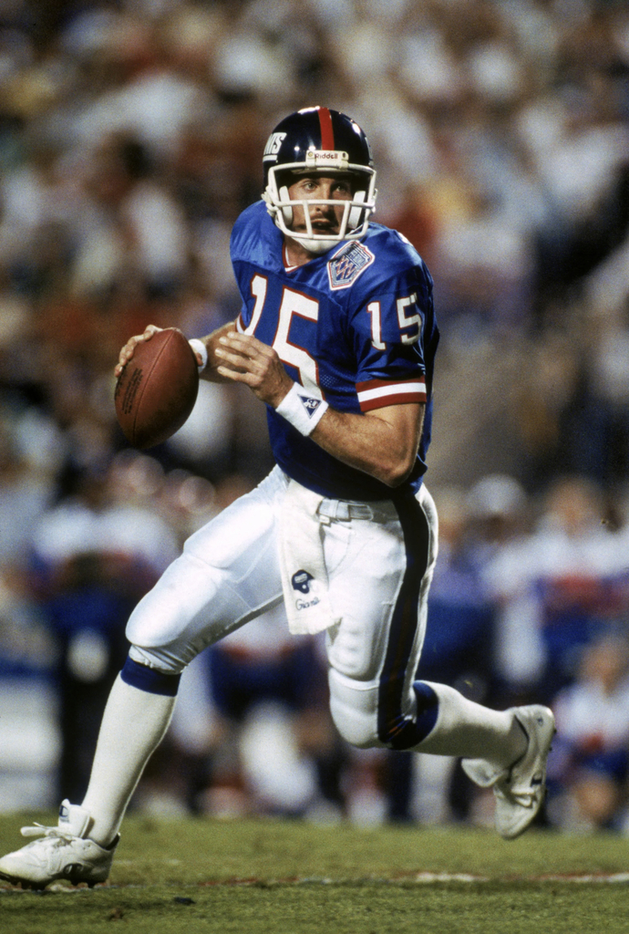 Jeff Hostetler, New York Giants Quarterback #15