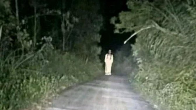 You are going home by 3 am and you see this on your way, wyd?