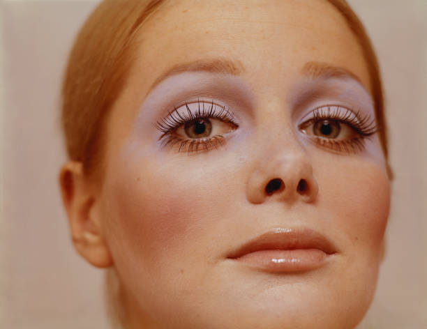 which eye makeup do u think has to be trendy again?