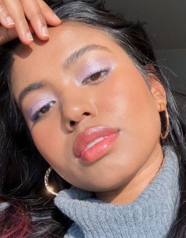 which eye makeup do u think has to be trendy again?
