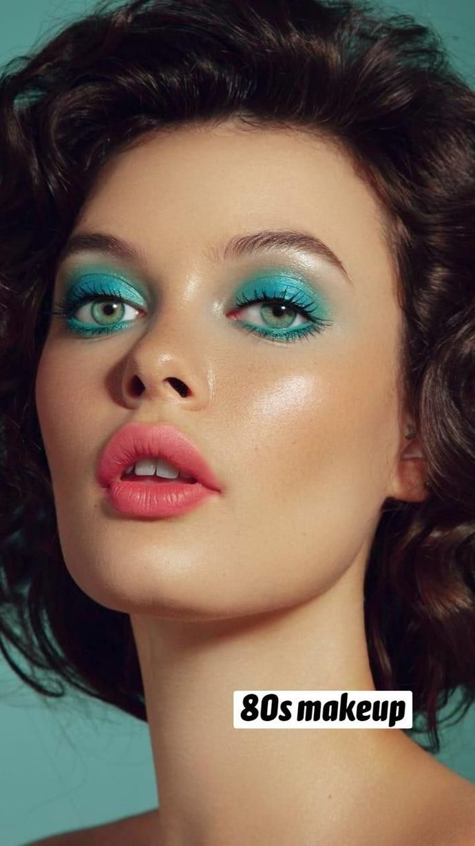 which eye makeup do u think has to be trendy again?