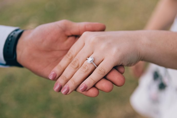 Would you rather be proposed to with a house instead of a ring?