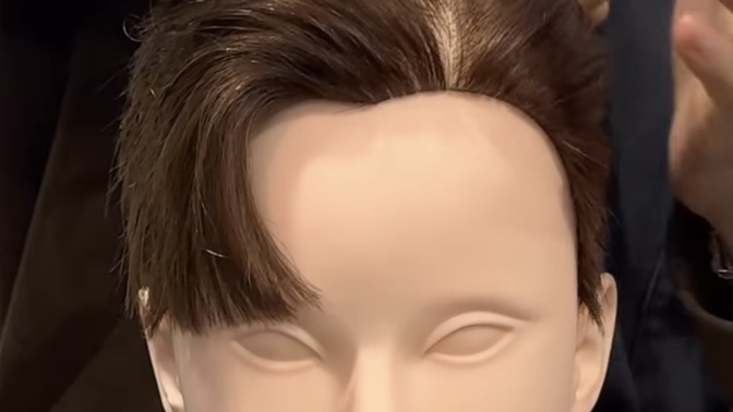 Do you think a men’s short haircut would look good on women?