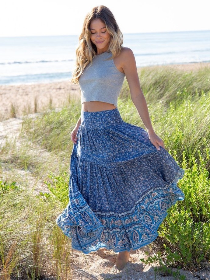What skirts do yoy like on women?