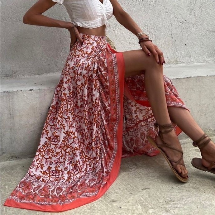 What skirts do yoy like on women?