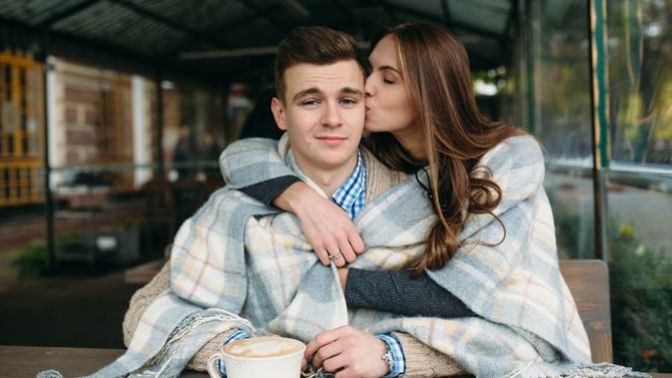 Why do guys like clingy/needy girls?